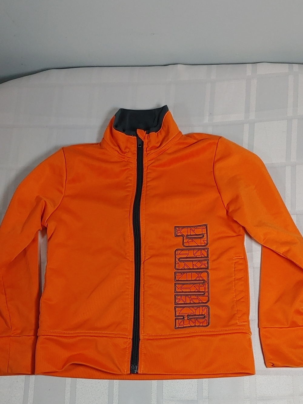 Set of 3 Boys' Clothing Items, Jacket, Shorts, T-Shirt, Puma, Etc.